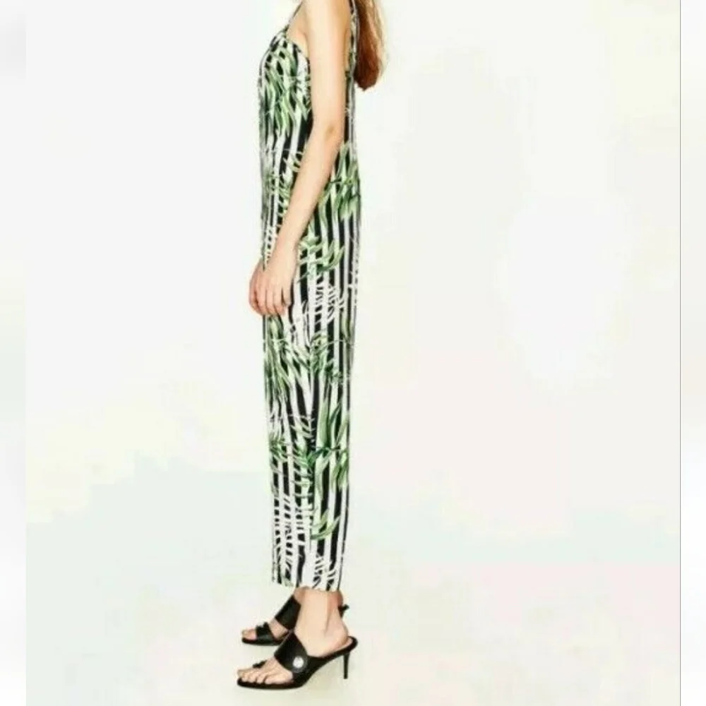 Zara Trafaluc Romper Jumper capri length halter top sleeveless palm leaf print